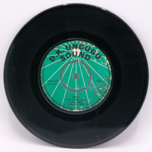 The Lulus Band - Meki / Atumia