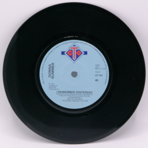 Donna Summer - I Remember Yesterday